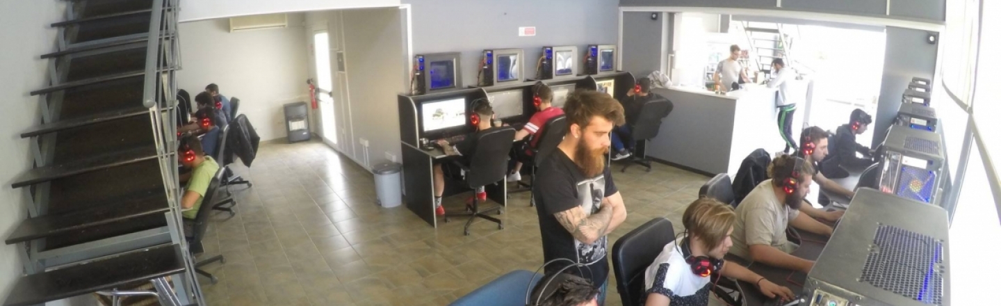 Компьютерные игры в Limitless Net Cafe в Никосии