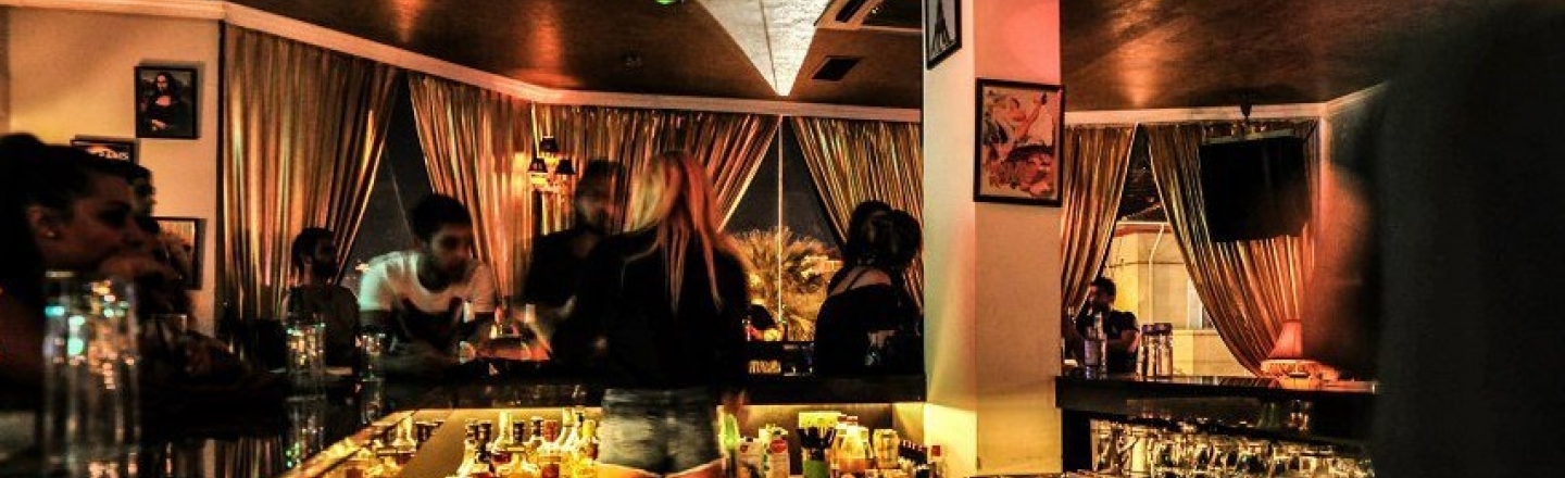 Piaf Lounge Bar, лаундж-бар Piaf в Ларнаке