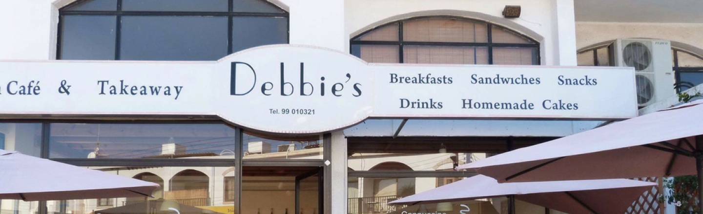 Британское кафе и кофешоп Debbie&#039;s of Latchi в Лачи