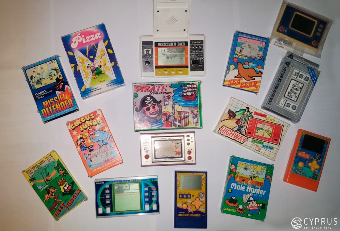 коллекция видеоигр 80-90-х