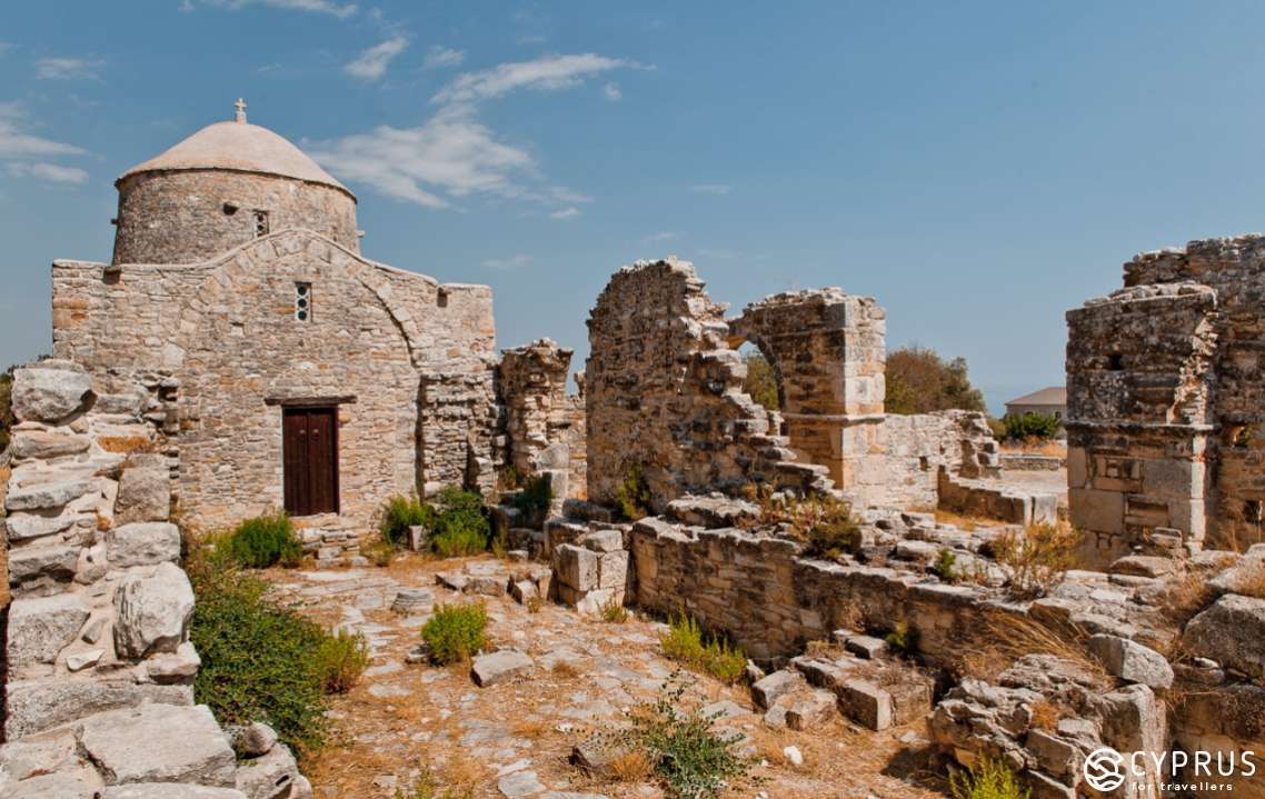 Монастырь Честного Креста, деревня Аногира, Кипр